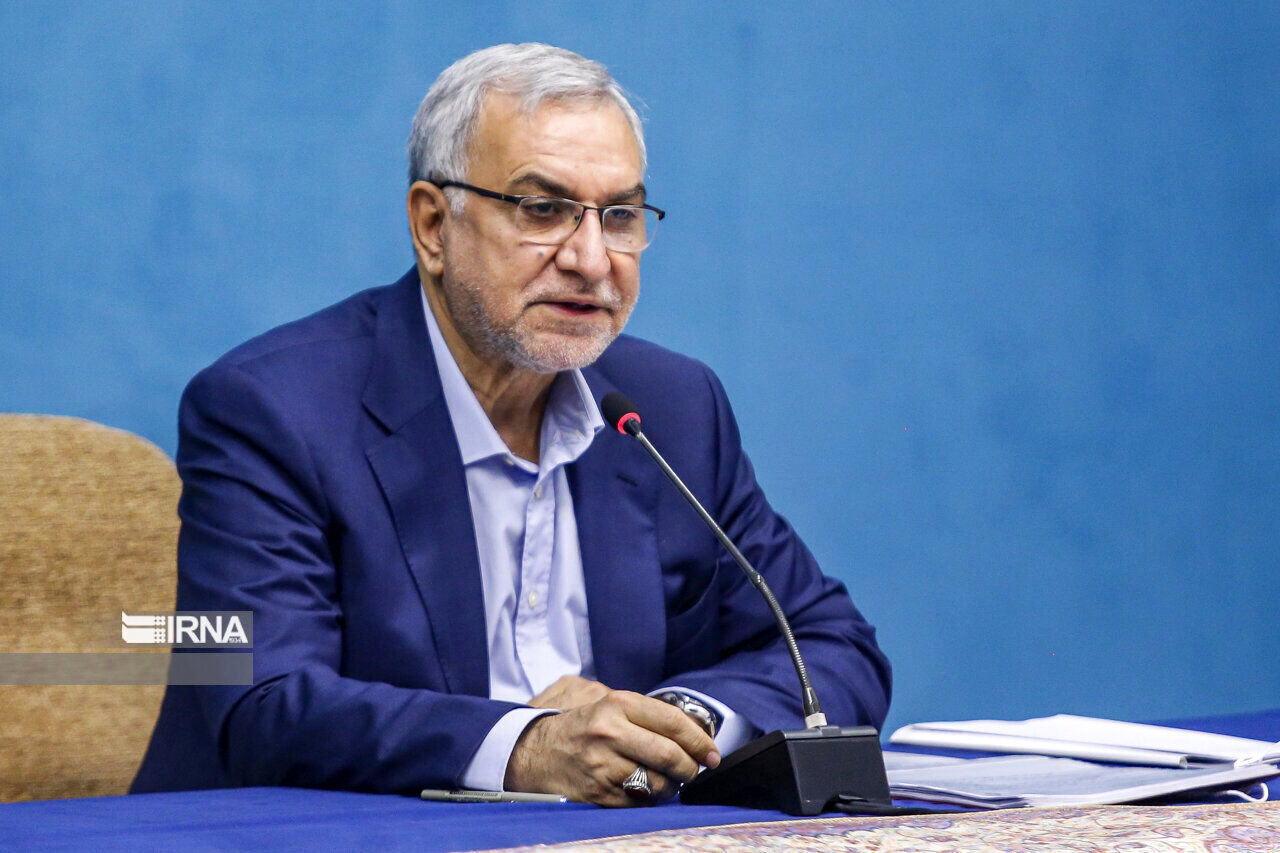عیادت وزیر بهداشت از مجروحان حادثه تروریستی چابهار و راسک 