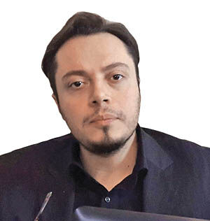 عبور از بزنگاه تاریخی