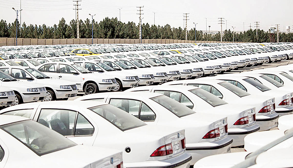 سبقت فروش خودروسازان از تولید با رشد 27 درصدی