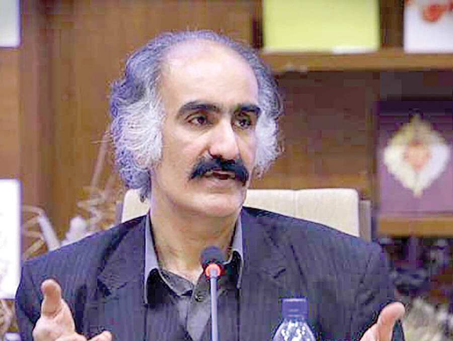 نشست ادبی «رمز طنز» با حضور زرویی نصرآباد