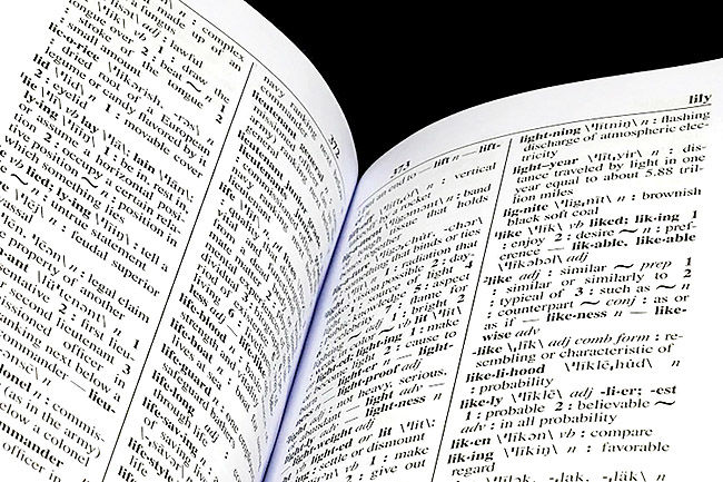  تهدید فرهنگ‌های لغت با هوش مصنوعی