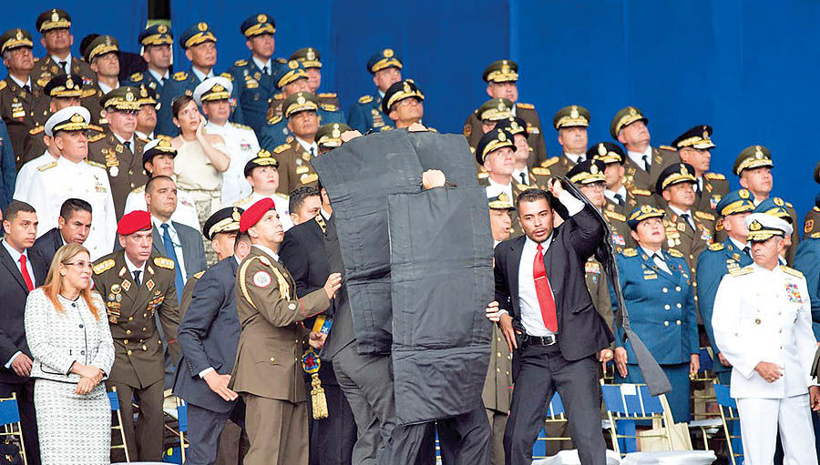 سه فرضیه درباره ترور پهپادی مادورو