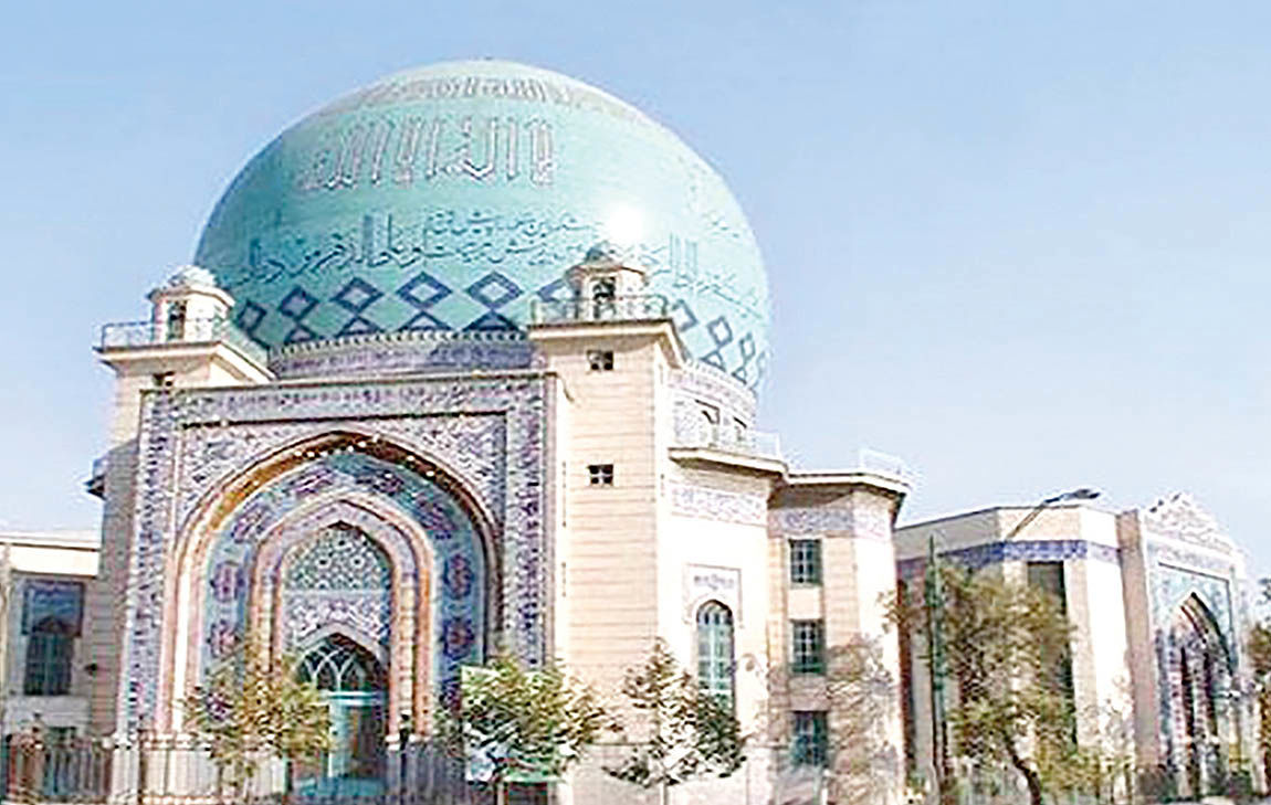 نمایشگاه تازه‌های تابستانی کتاب در حسینیه ارشاد