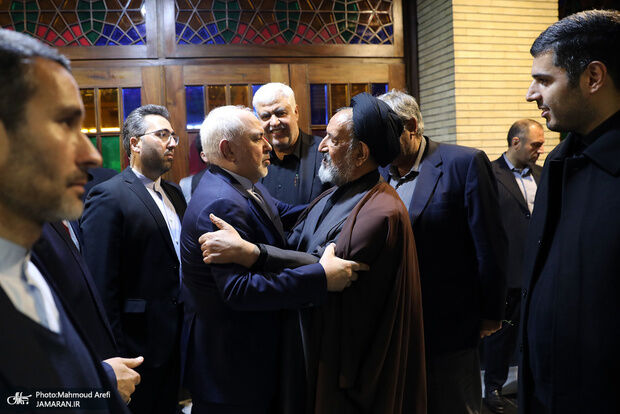 ظریف: آقای دعایی نمونه کامل انسانیت بود
