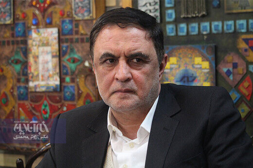 ایمانی: اصولگرایان روی بازیکن برنده شرط‌بندی کردند