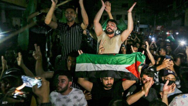 جشن پیروزی در خیابان‌های فلسطین+ تصاویر