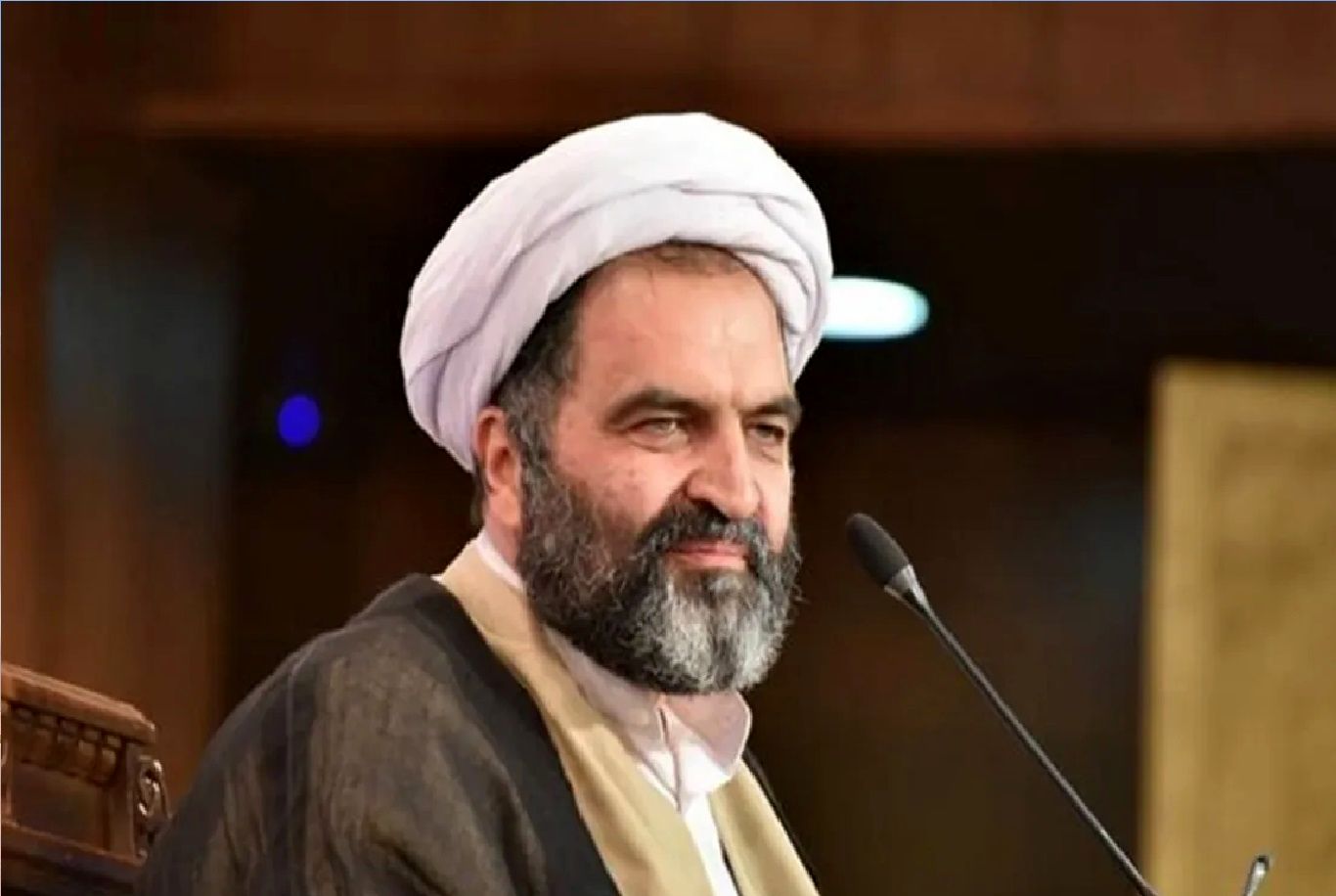نظر فقهی سروش محلاتی درباره مجازات سنگین برای معترضان خشونت‌طلب
