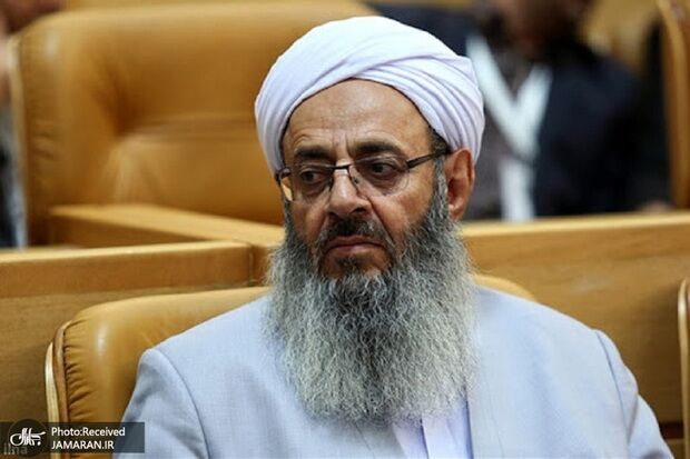 مولوی عبدالحمید بیانیه صادر کرد/ دشمن در کمین است تا تفرقه بیندازد، قصد اهانت نبوده است
