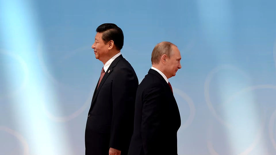آغوش ناامن پکن برای مسکو/ تاریخ مصرف پوتین تمام شده است؟