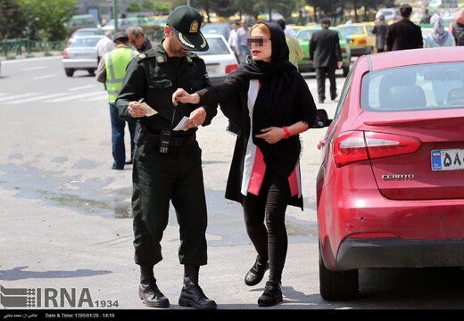 زنان و مردان ایرانی این لباس ها را نپوشند، ممنوع است!
