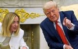 پست عجیب و توهین‌آمیز ترامپ درباره ملونی/ صدور حکم منع تماس برای او لازم است!