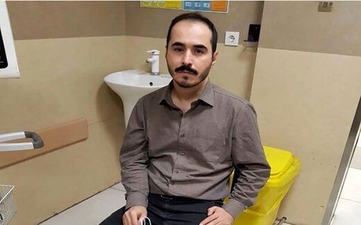 ادعای عجیب درباره حسین رونقی/ هیچ فرصتی را برای بازداشت از دست نمی‌دهد!