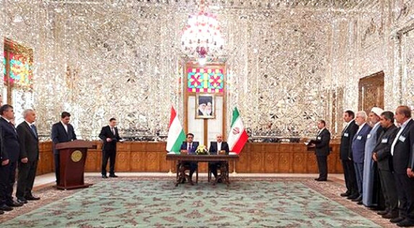 امضای تفاهم‌نامه همکاری‌ پارلمانی میان ایران و تاجیکستان 