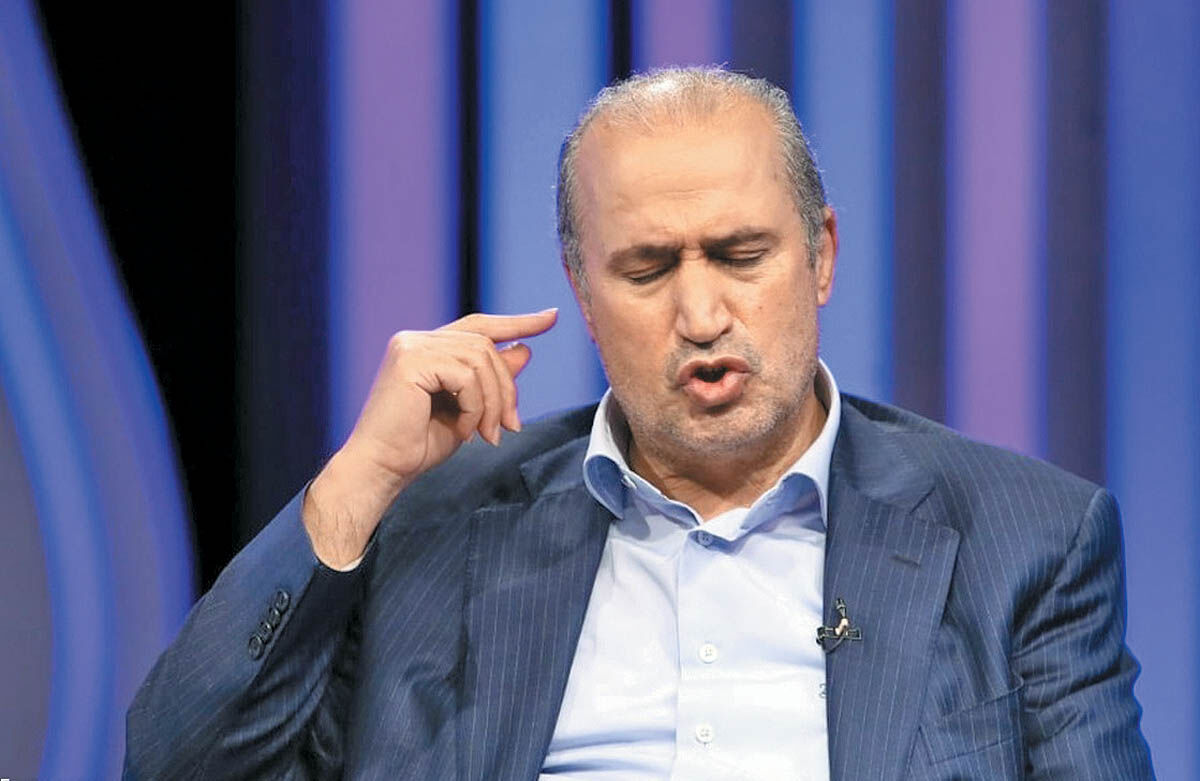 تاج بی‌اطلاعی!