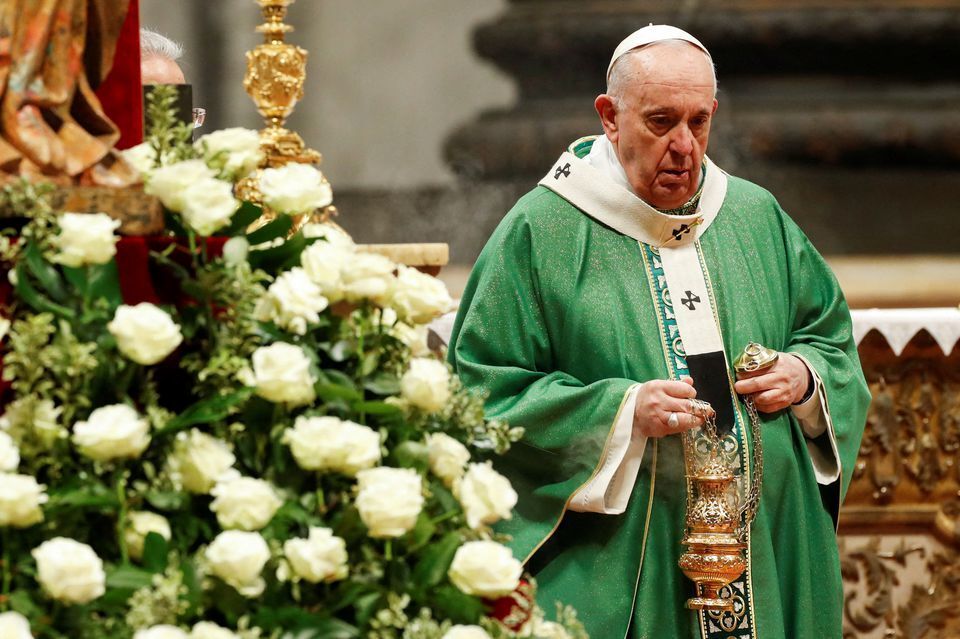 دست به دعا شدن پاپ برای ختم بخیر شدن بحران اوکراین