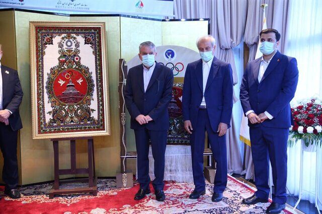 رونمایی از تابلو فرش دستباف المپیک توکیو+عکس