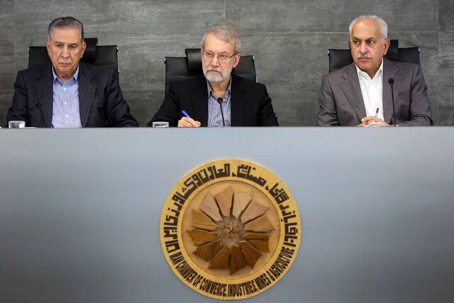 دیدار لاریجانی با اعضای اتاق بازرگانی/ شورای عالی امنیت ملی برای تسهیل تجارت چه اقداماتی می‌کند؟