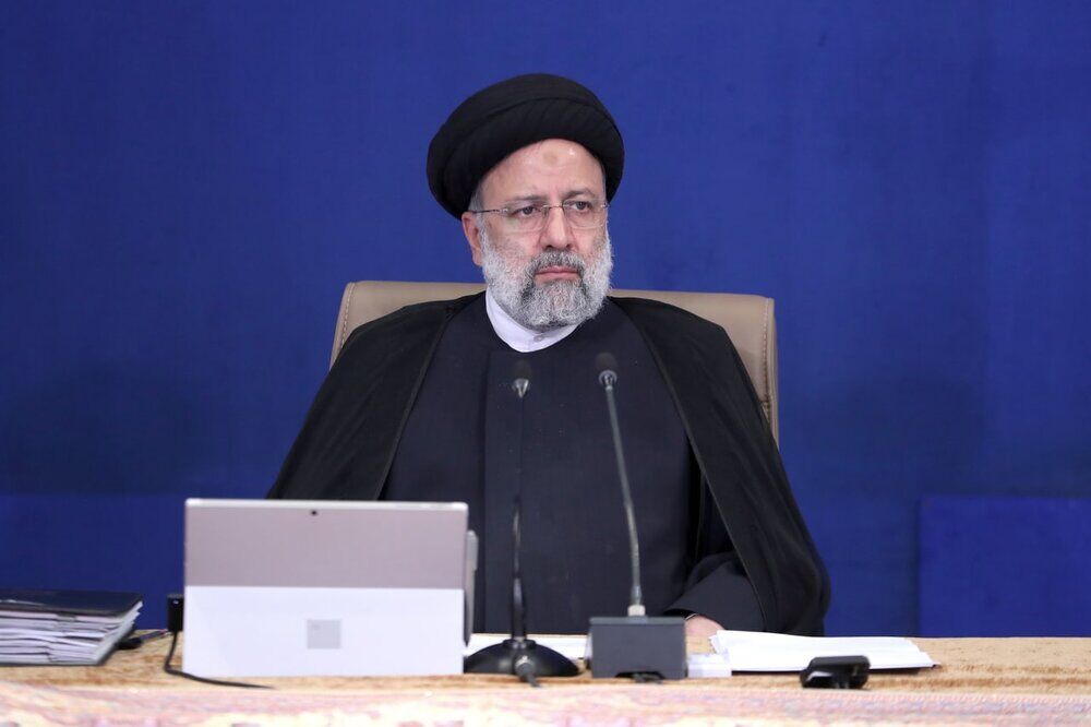 رییس جمهور: میز مذاکره را ترک نمی کنیم