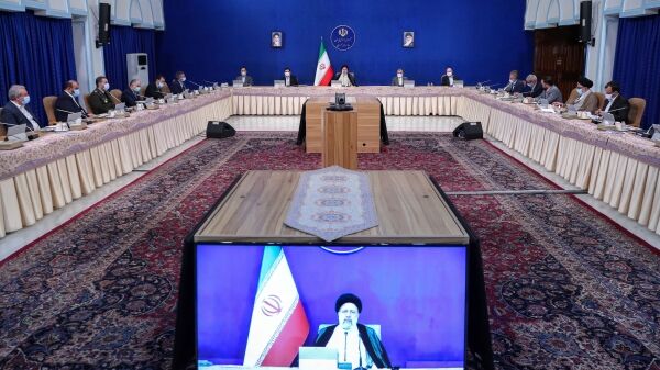 رئیس جمهور: قدردان اعتماد رهبر انقلاب به دولت هستیم