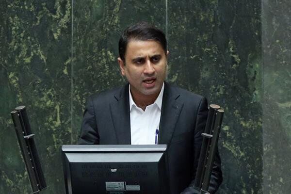 یک نماینده خطاب به مسئولان وزارت راه: خون شما از خون فرزندان سیستان و بلوچستان رنگین‌تر نیست