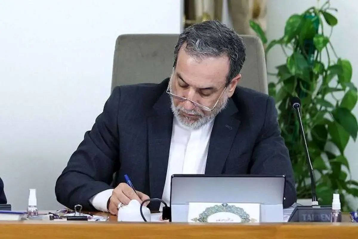 ما برخلاف اسرائیل، به کسی پول نمی‌دهیم که در شبکه‌های اجتماعی دروغ بگوید