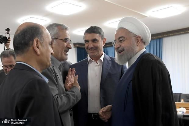 روحانی: برجام فقط یک امضا می‌خواست که در یک یا دو هفته قابل انجام بود/ بدون رای مردم نمی‌توانیم مشکلی را حل کنیم