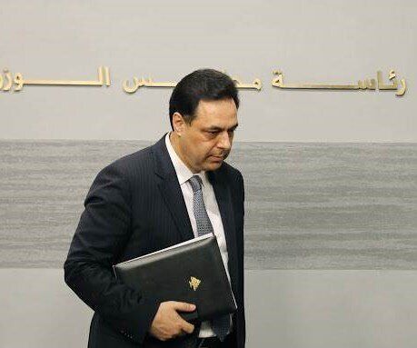 دولت دیاب استعفا می‌کند؟
