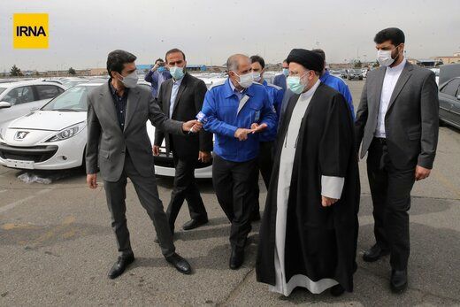 جنجال بازدید سرزده رئیسی از ایران خودرو/ پس این همه دوربین و عکاس از کجا؟