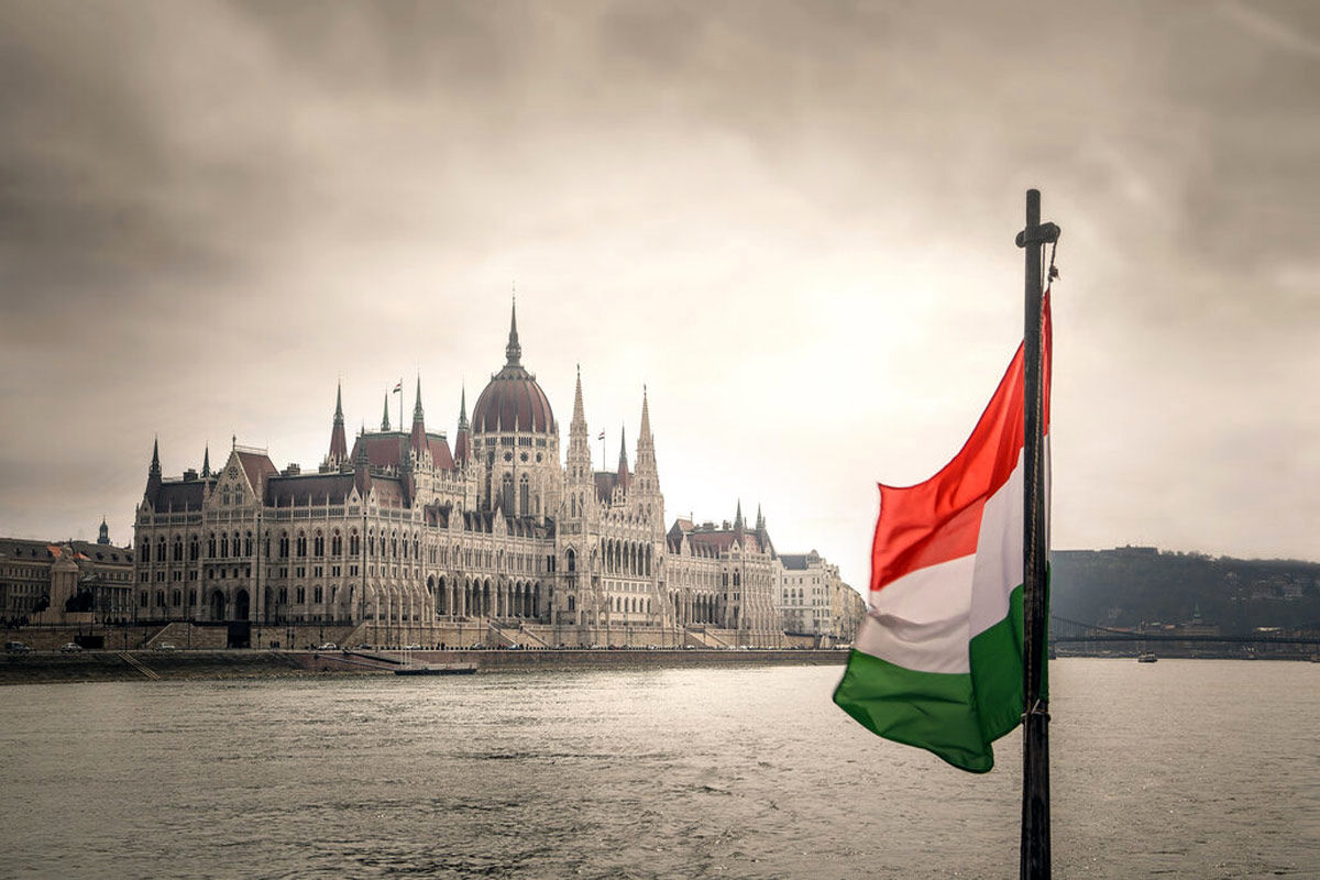 مجارستان برای پایان جنگ روسیه و اوکراین راه حل داد/ ترامپ باید دوباره رئیس جمهور شود