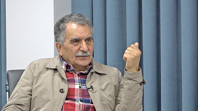  «اندک‌ اندک جمع مستان» چطور آزاد شد؟
