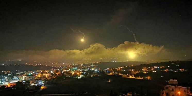 حمله پهپادی اسرائیل به جنوب لبنان/ باران موشک‌ها هدایت‌شونده بر شهرک‌های لبنانی/ تداوم درگیری تل‌آویو و حزب‌الله در مرز+ فیلم