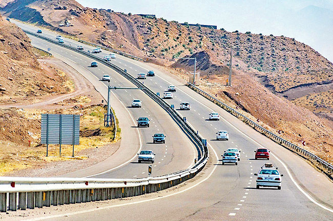 تدوین نقشه حریم راه‌های کشور تا پایان امسال