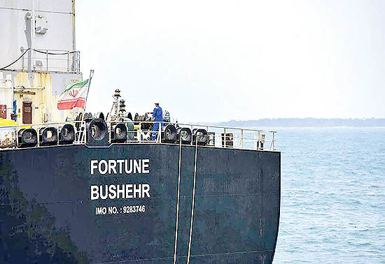 نقش ایران در عقب‌نشینی نفت