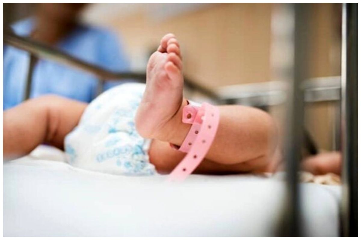 تاثیر کرونا داشتن مادر بر روی نوزاد/باعث بروز مشکلات تنفسی می‌شود؟