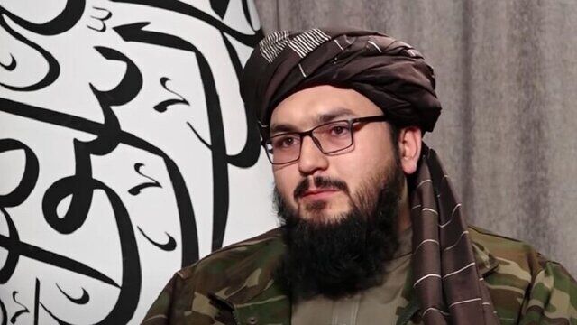 وزارت دفاع طالبان: ارتش ۱۵۰ هزار
نفری
تشکیل می‌دهیم