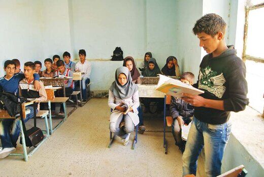 ممانعت از ثبت‌نام دختران دانش‌آموز در یک مدرسه مختلط روستایی/ از خطرات بلوغ جنسی زودهنگام جلوگیری می‌کنیم