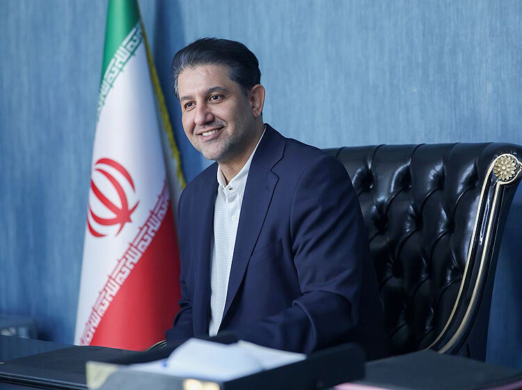پازوکی جانشین خامسیان شد