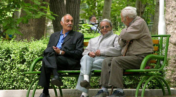 بازنشستگان بدون چتر حمایتی