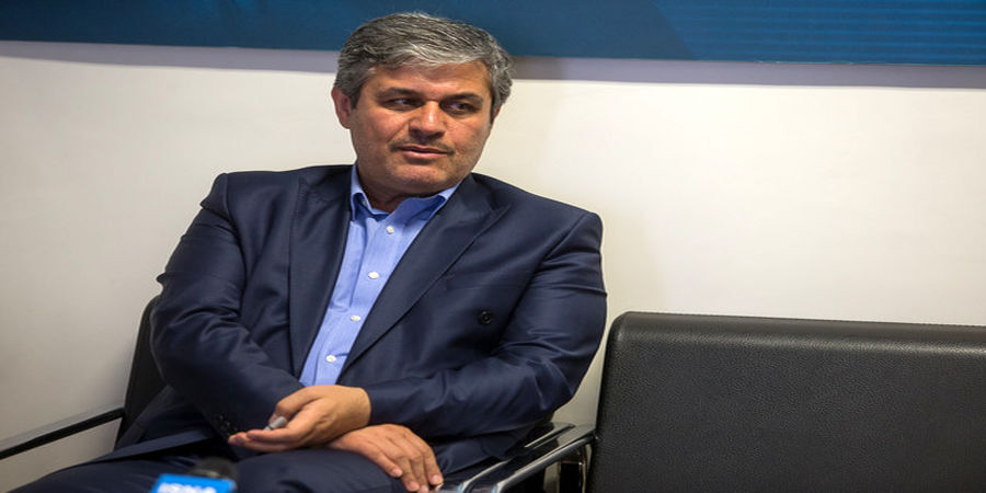 پشت‌پرده تصمیم‌گیری درباره گران شدن بنزین از زبان غلامرضا تاجگردون