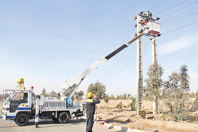 بهره‌برداری از 80 طرح توزیع برق در کردستان