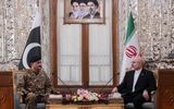 قالیباف با فرمانده ارتش پاکستان دیدار کرد+ عکس