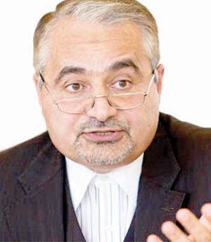 خودزنی استراتژیک ترامپ در برجام