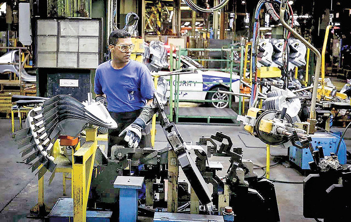 رشد ریالی و افت دلاری فروش قطعه‌