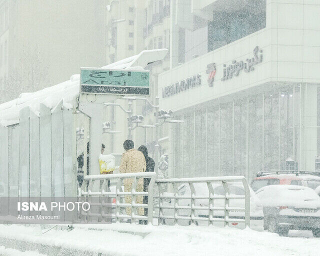 تهران به حالت آماده باش درآمد