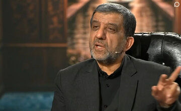ضرغامی: یکی از بزرگان گفت این سریال تحریک کننده است، امام گفت کسی که تحریک می شود نگاه نکند!