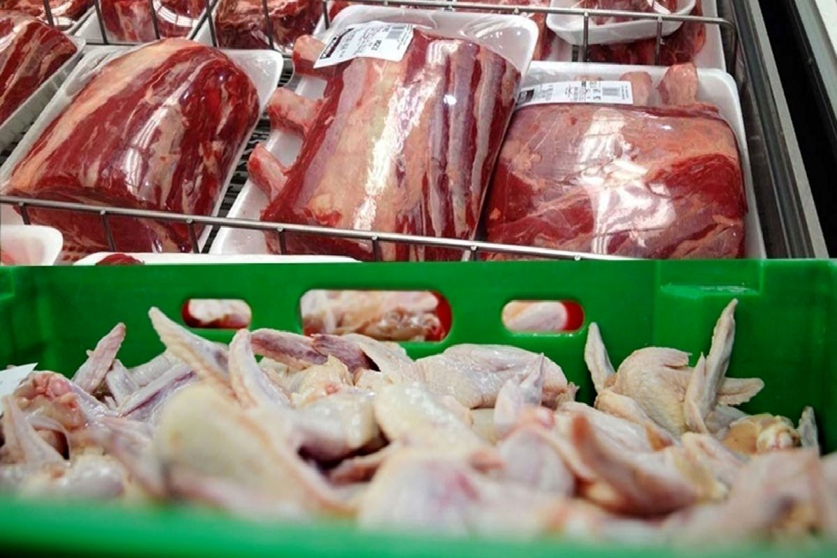 آخرین قیمت گوشت مرغ و گوشت قرمز در بازار امروز سه‌شنبه ۸ اسفند 1402+ جدول