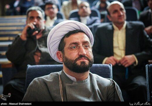 محکومیت یک روحانی به پنج سال حبس و تبعید به زندان کرمان 
