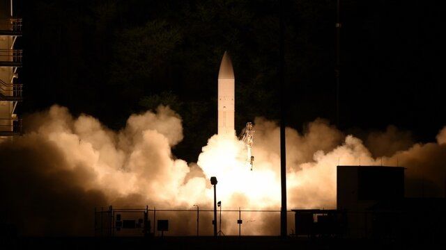 گزارش بلومبرگ از شکست آزمایش موشک مافوق صوت آمریکا