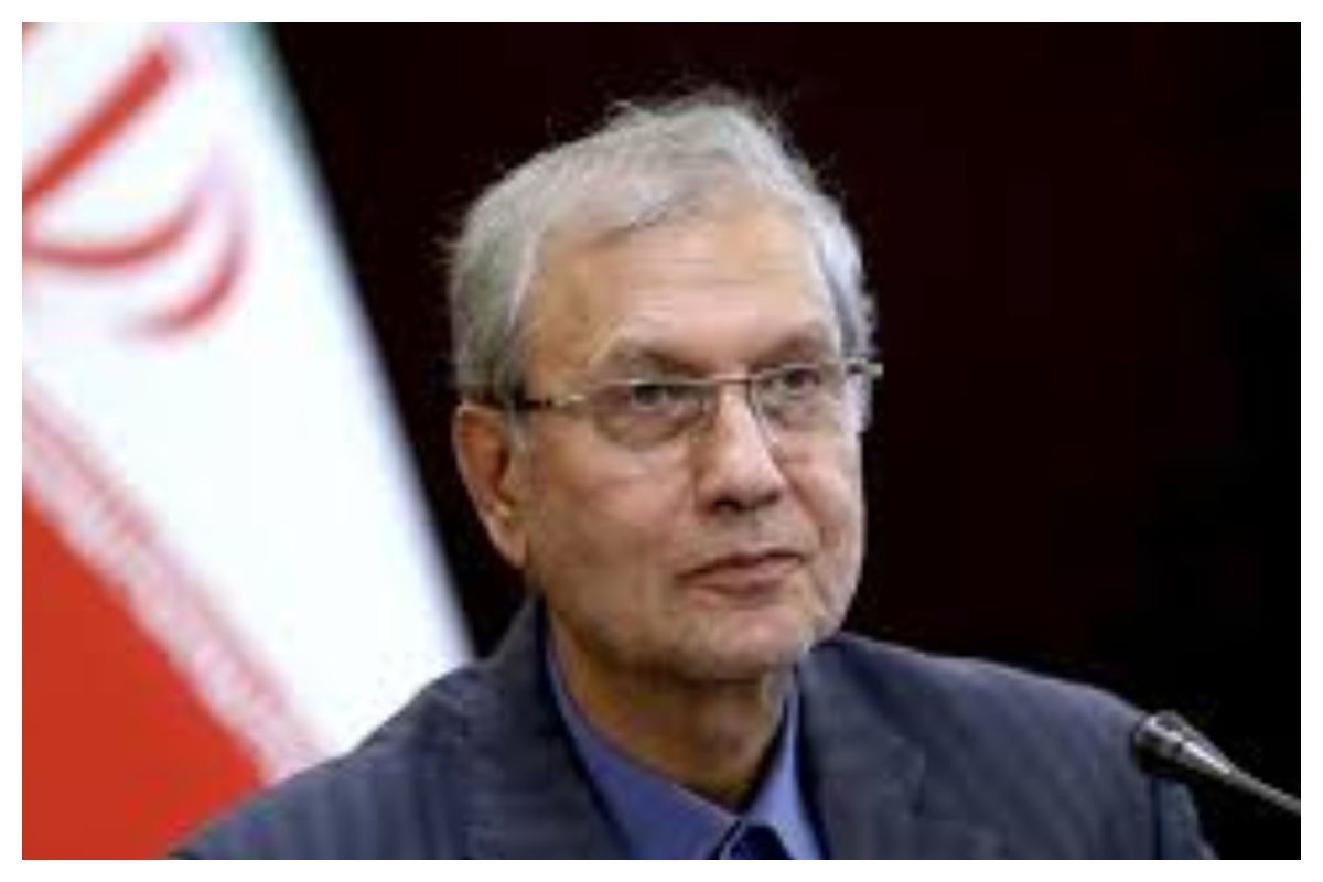 ربیعی: صدای دوقطبیسازی بلندتر از موشکها جان وطن را میآزارد