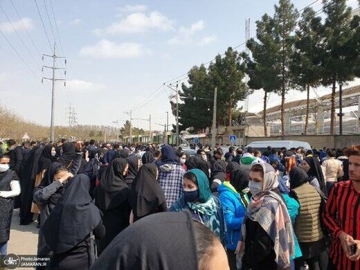 امام‌جمعه رشت: هر چیز که باعث ترویج فرهنگ غرب و آسیب به شأن جوانان و بانوان شود باید ممانعت شود